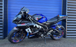 SUZUKI GSX-R 750