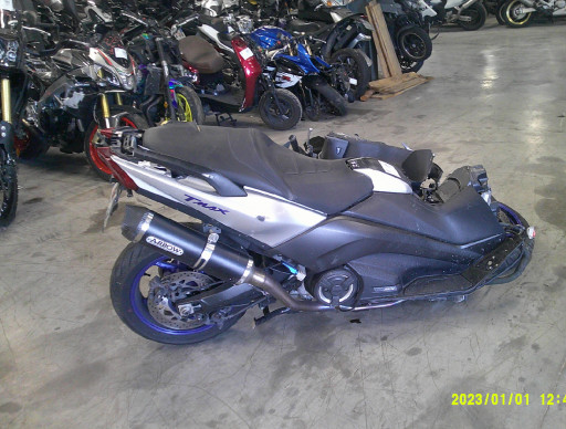 YAMAHA XP T-MAX 530 Accidenté RSV N°22084