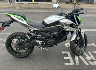 KAWASAKI Ze-1