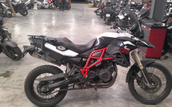 BMW F 800 GS petit choc RIV CG  N°22510