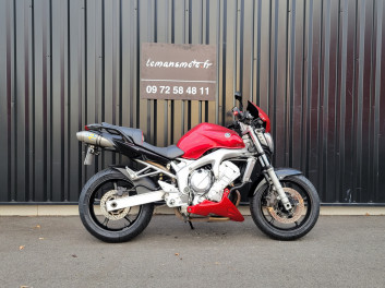 YAMAHA FZ6 (98CV)