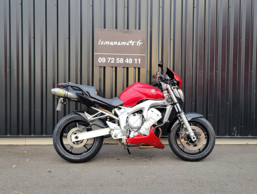 YAMAHA FZ6 (98CV)