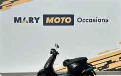 VESPA PRIMAVERA 125