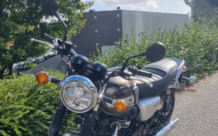 KAWASAKI W 800