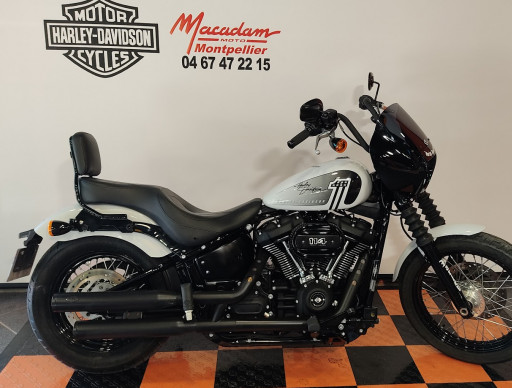 HARLEY-DAVIDSON SOFTAIL STREET BOB 1868