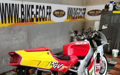 SUZUKI RGV 250 VJ22A LUCKY STRIKE 1991 23700 KMS 7990€ (REF63006)