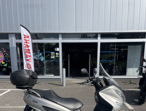 SUZUKI BURGMAN 125