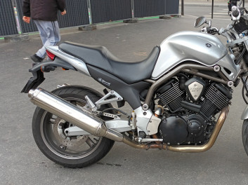 YAMAHA BT 1100 BULLDOG