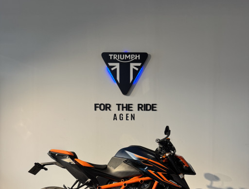 KTM 1290 SUPER DUKE R EVO POUR 212 €/ MOIS TRIUMPH AGEN