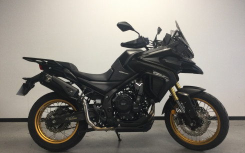 VOGE 525 DSX