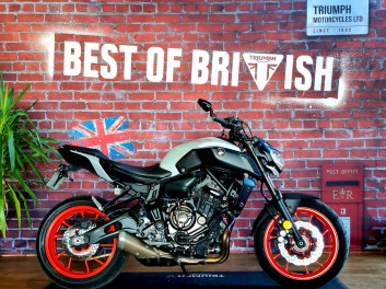 YAMAHA MT-07