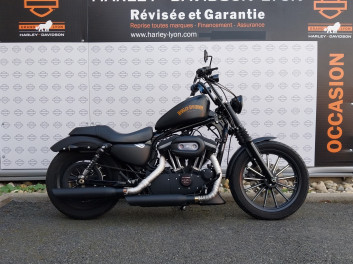 HARLEY-DAVIDSON SPORTSTER IRON 883