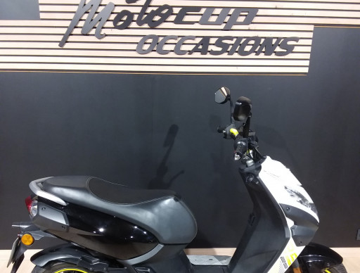 PEUGEOT STREET ZONE 50