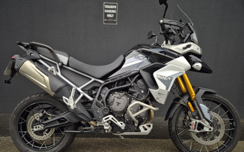 TRIUMPH TIGER 900 RALLY PRO