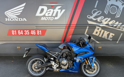 SUZUKI GSX-8R
