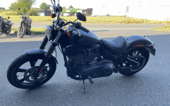 HARLEY-DAVIDSON SOFTAIL STREET BOB 1868