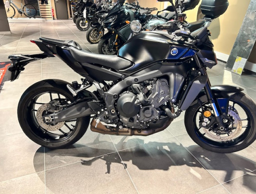 YAMAHA MT-09  Y-AMT