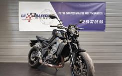 YAMAHA MT-09