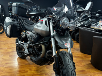 MOTO GUZZI V85 TT TRAVEL