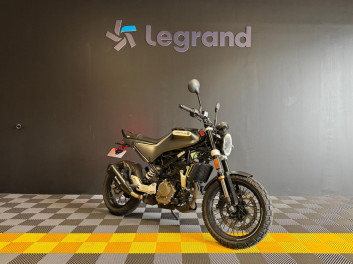 HUSQVARNA SVARTPILEN 125 ABS
