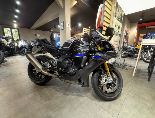 YAMAHA YZF 1000 R1 M