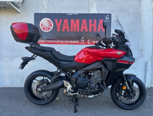 YAMAHA TRACER 9