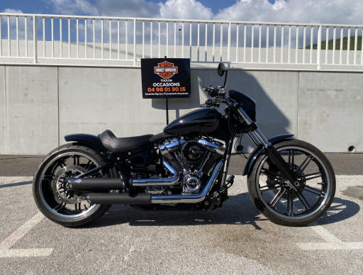 HARLEY-DAVIDSON SOFTAIL BREAKOUT 1745