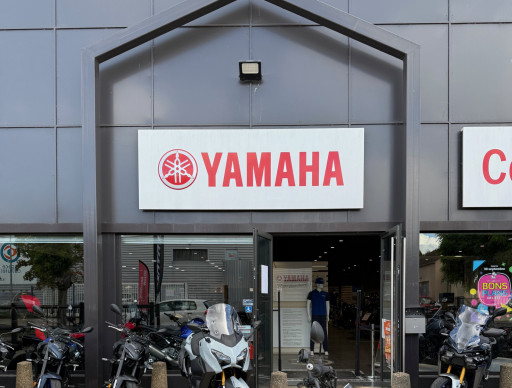 YAMAHA XSR 125 Legacy