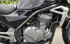 KAWASAKI ER-5