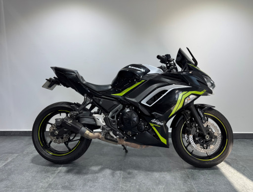 KAWASAKI NINJA 650