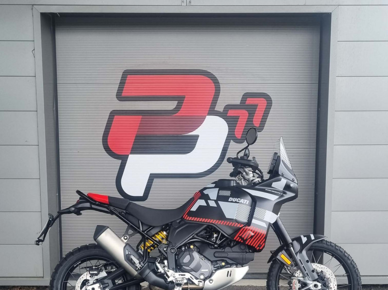 DUCATI DESERT X 