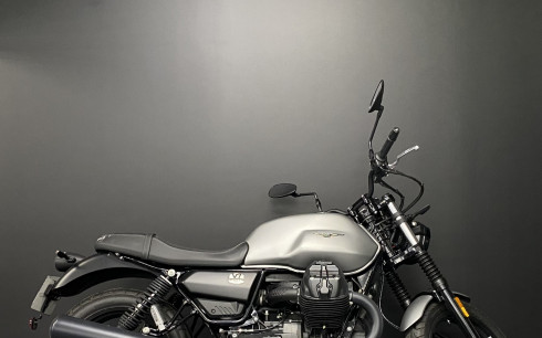 MOTO GUZZI V7 STONE A2