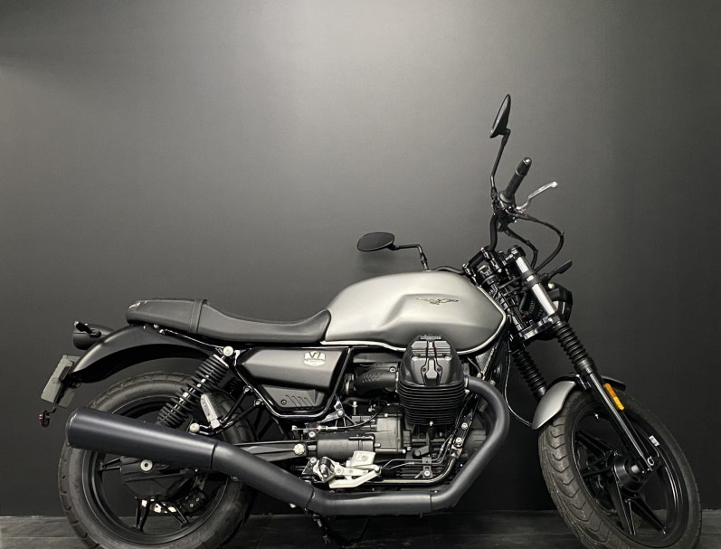 MOTO GUZZI V7 STONE A2