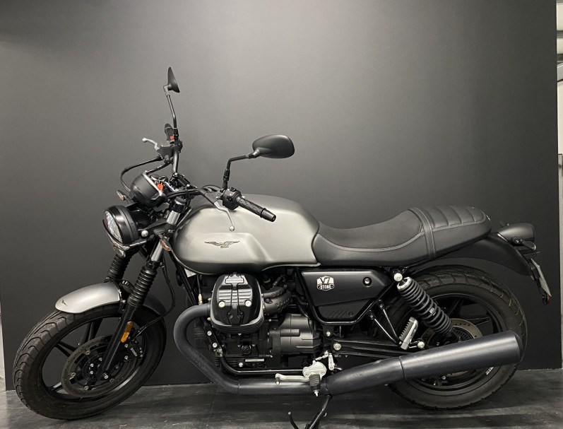 MOTO GUZZI V7 STONE A2