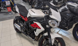 TRIUMPH STREET TRIPLE 675 R