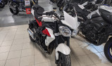 TRIUMPH STREET TRIPLE 675 R