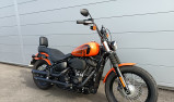 HARLEY-DAVIDSON SOFTAIL STREET BOB 1868