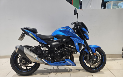 SUZUKI GSX-S 750