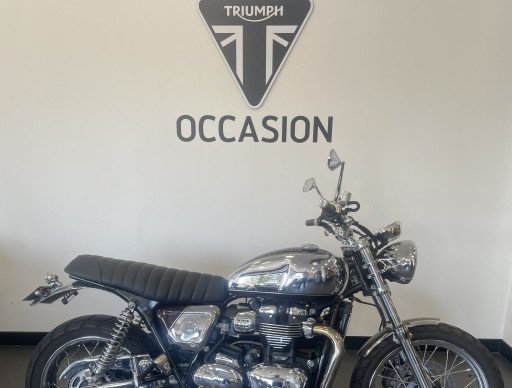 TRIUMPH STREET SCRAMBLER  900