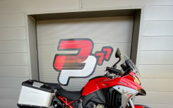 DUCATI MULTISTRADA V4 S adventure travel & radar