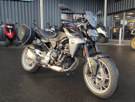 BMW F 900 R