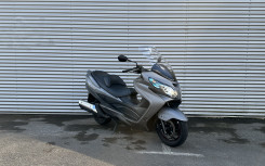 SUZUKI BURGMAN 400 1ERE MAIN 
