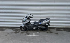 SUZUKI BURGMAN 400 1ERE MAIN 