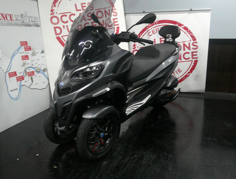 PIAGGIO MP3 530 HPE 2022 11200KM