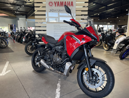 YAMAHA TRACER 7