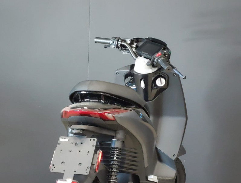 PIAGGIO one Active Electrique 