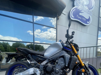 YAMAHA MT-09 SP