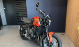 TRIUMPH Trident 660