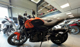 TRIUMPH Trident 660