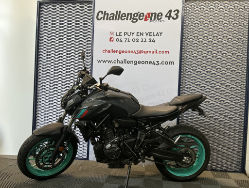 YAMAHA MT-07